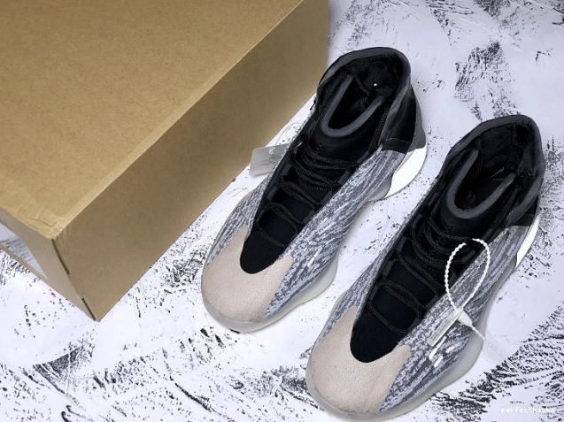 Basketball Quantum Adidas Yeezy EG1535 0804
